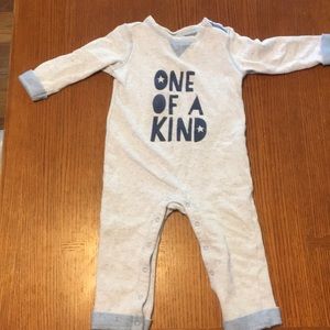 One piece baby suit